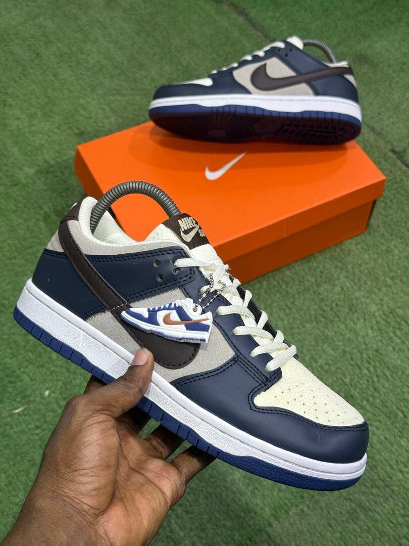 Baskets Nike Dunk Low Style