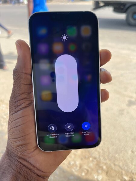 iPhone 13 Pro casi neuf 128 Go