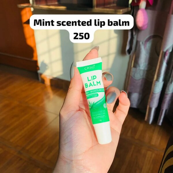 Mint scented lip balm 