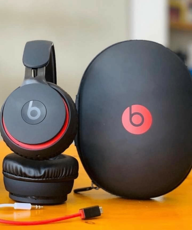 Beats Solo pro wireless Headset available