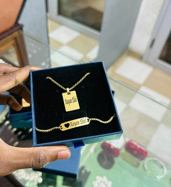 Collier personnalisé en or