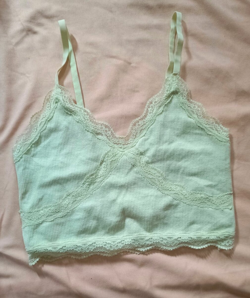 Top en dentelle élégant