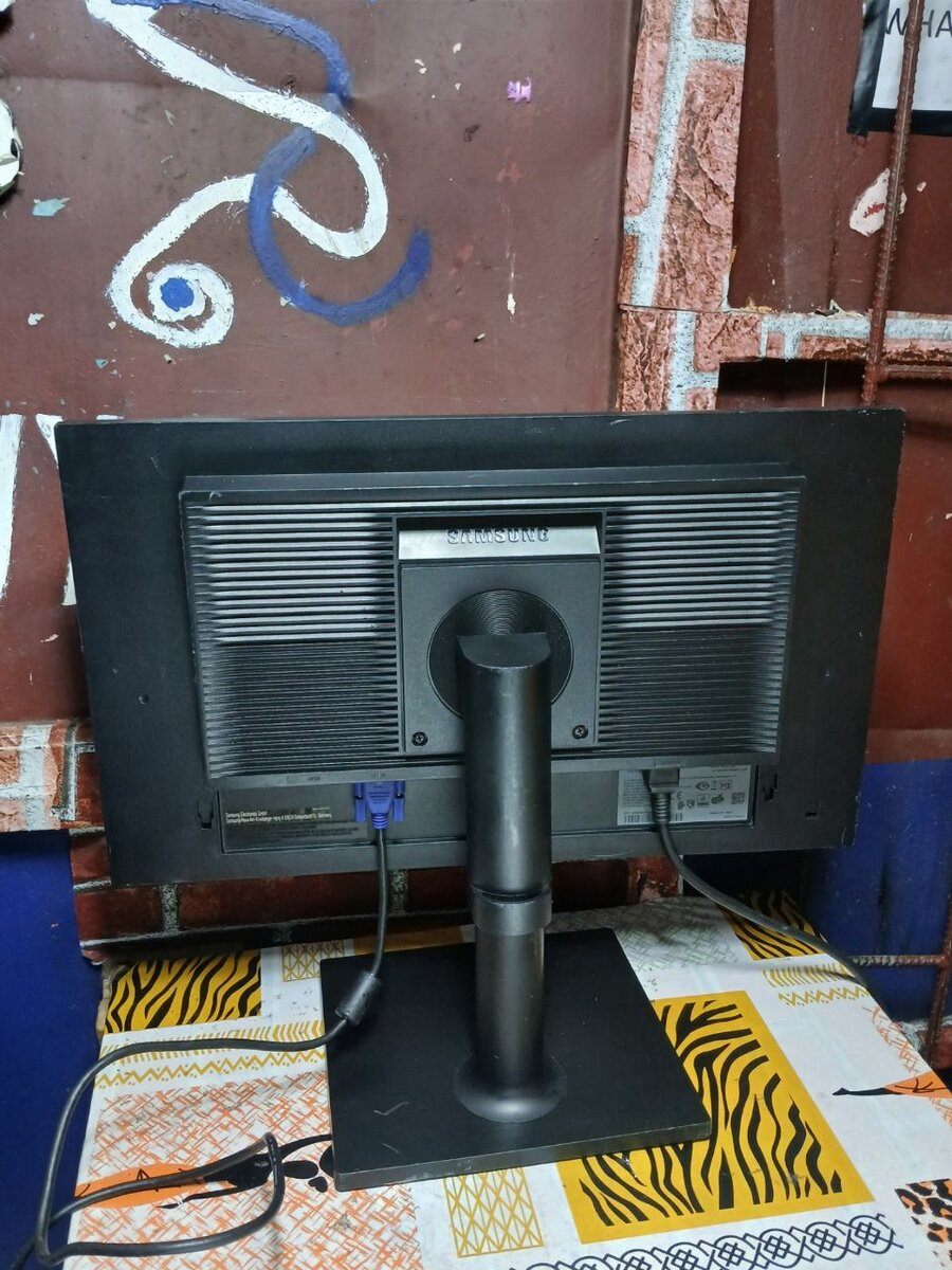 Écran LED Samsung Full HD