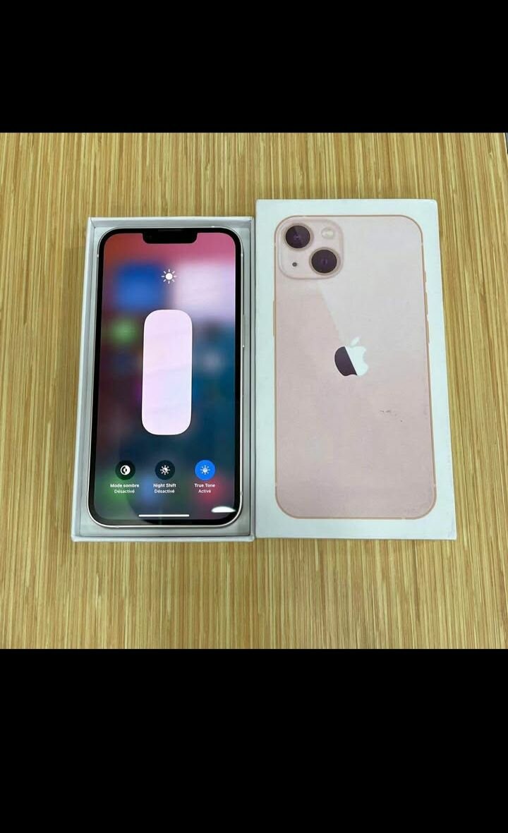 iPhone 13 Rose 128 Go