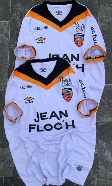 Maillot de Football Umbro