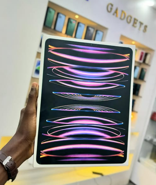 iPad Pro 12.9 inch - Available at shop ✅