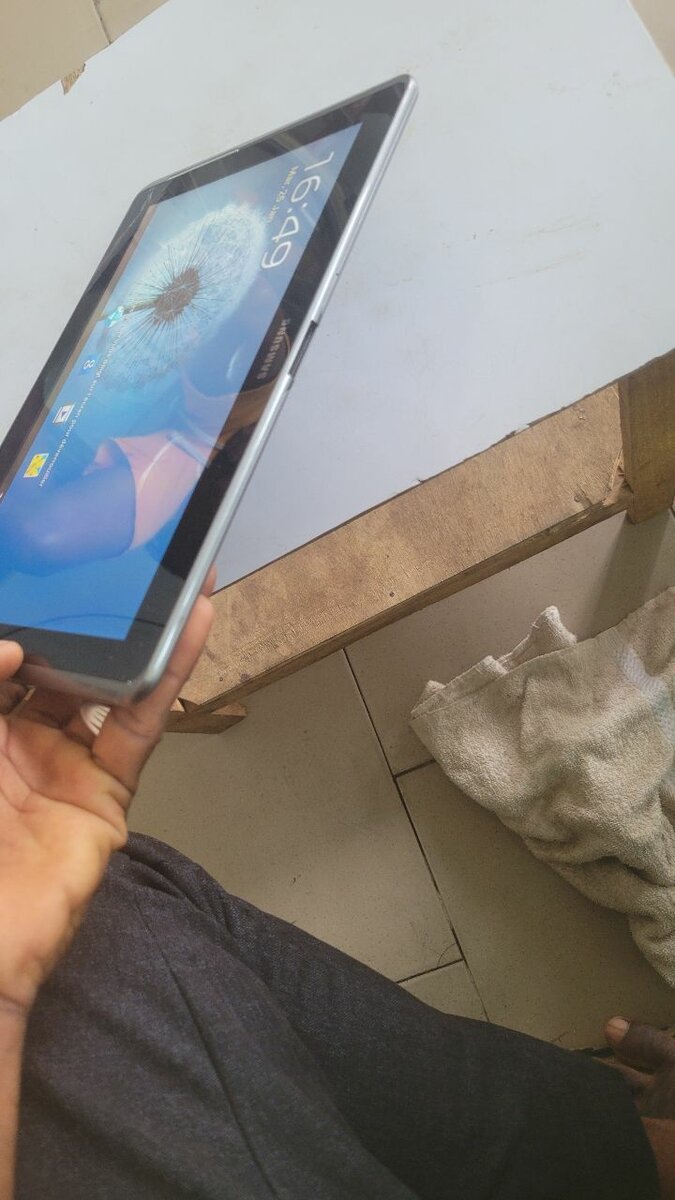 Samsung Galaxy Tab 2 10.1