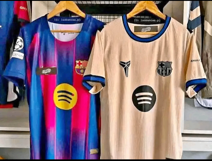 Maillots de football FC