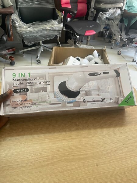 Brosse Électrique Multifonction 9 en 1