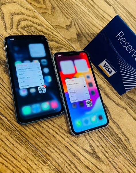 iPhone XR 64 GB