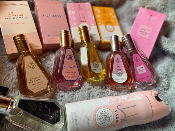 Arabic perfumes and sprays