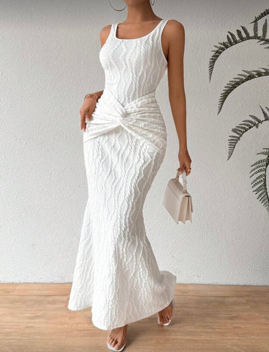Robe longue texturée élégante