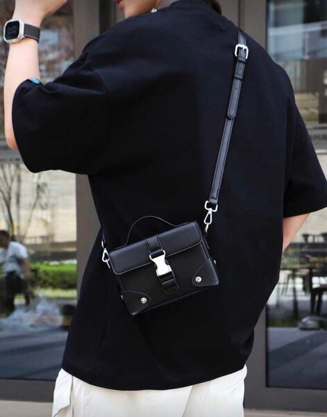 Sac banane en cuir pour homme