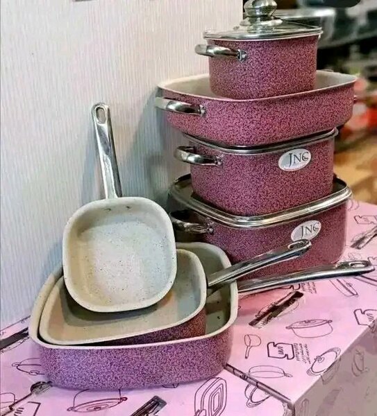 Ensemble de casseroles de cuisine