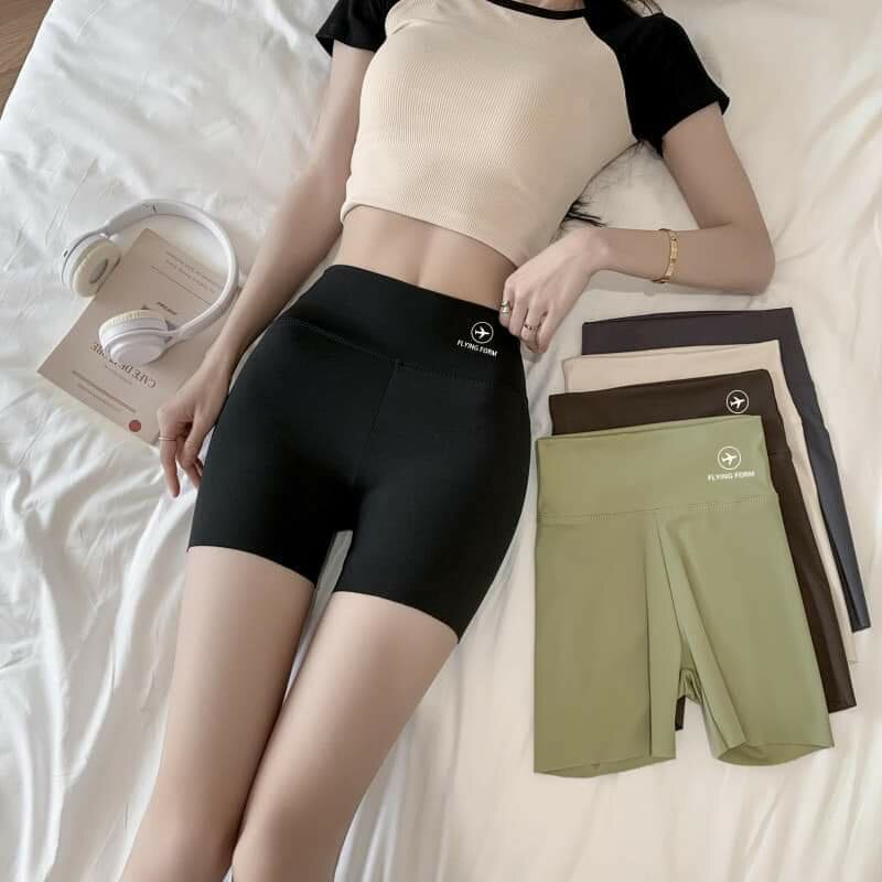 Invisible underwear suitable for ladies with slim wais