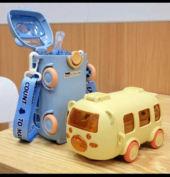 Bouteille d'eau bus pour enfants