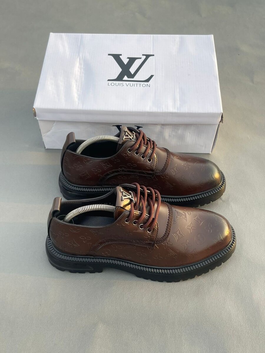 Soulier Louis Vuitton