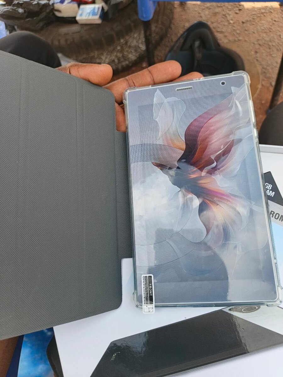 Tablette 8GB RAM 512GB ROM