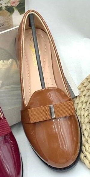 belles chaussures pour femmes