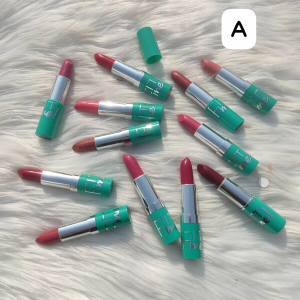 Matte Lipstick  Pack of 12 (Single Packing)