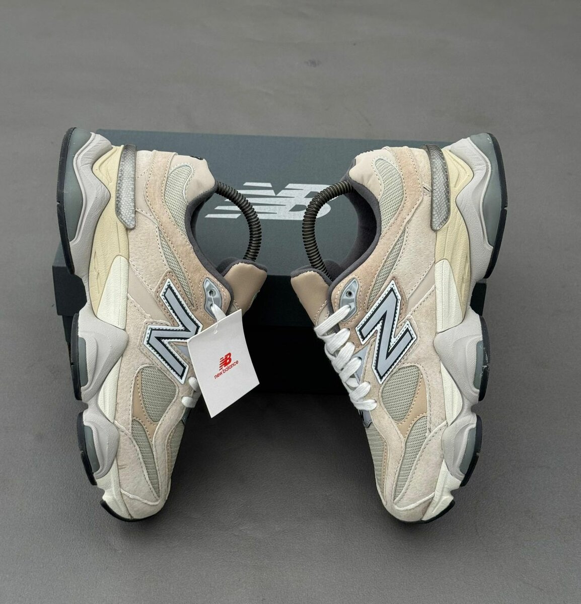 Chaussures New Balance 9060