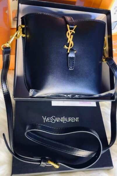 Yves Saint Laurent en coffret
