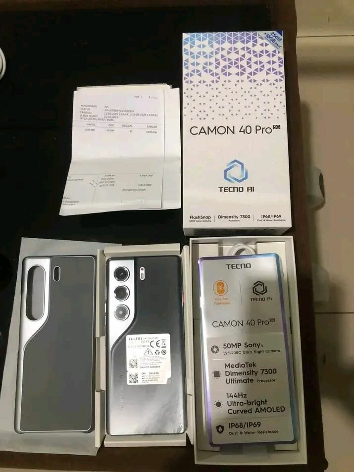 Tecno CAMON 40 Pro