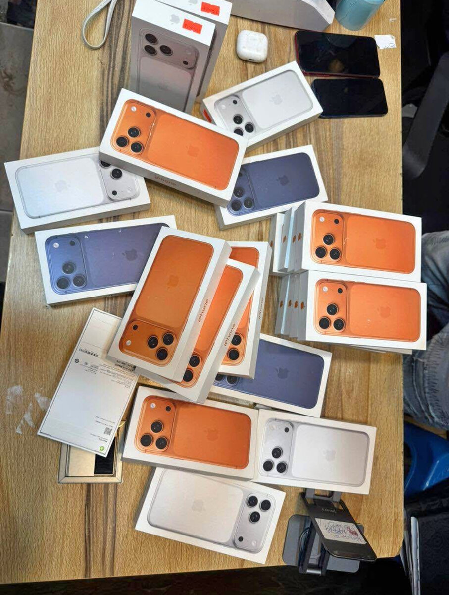 iPhone Pro Orange High-Capacity