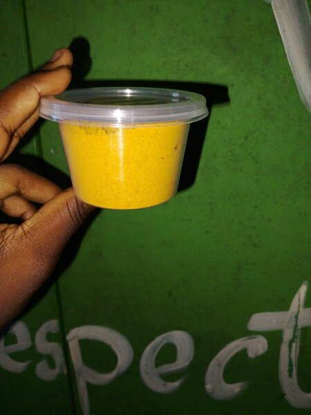 Assortiment d'épices naturelles