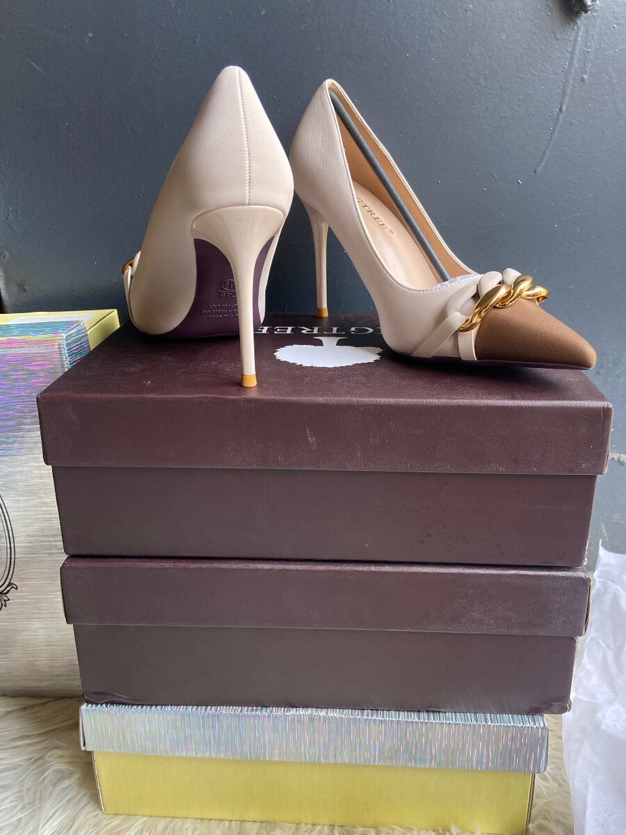 Escarpins élégants bicolores