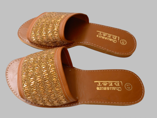 Sandales en cuir dorées