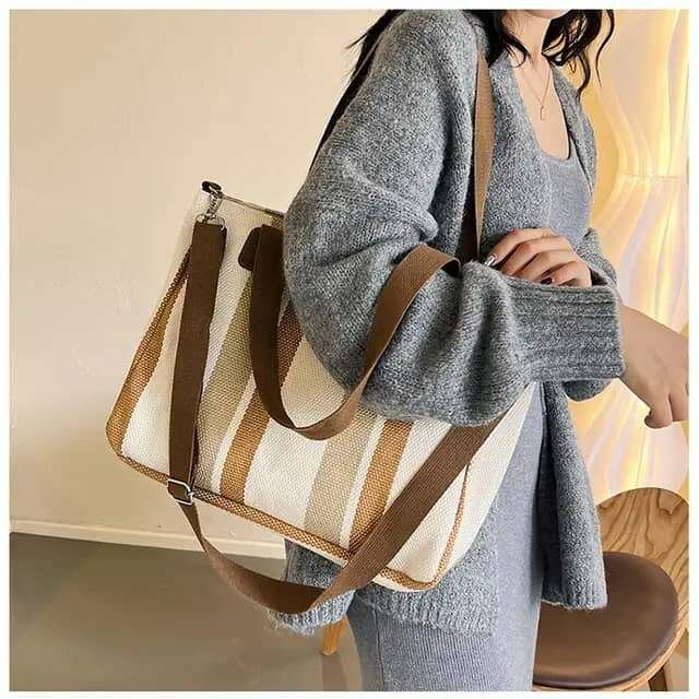 Sac à main fourrés