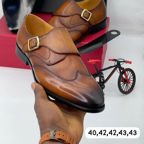 Solid Leather Executive Shoes