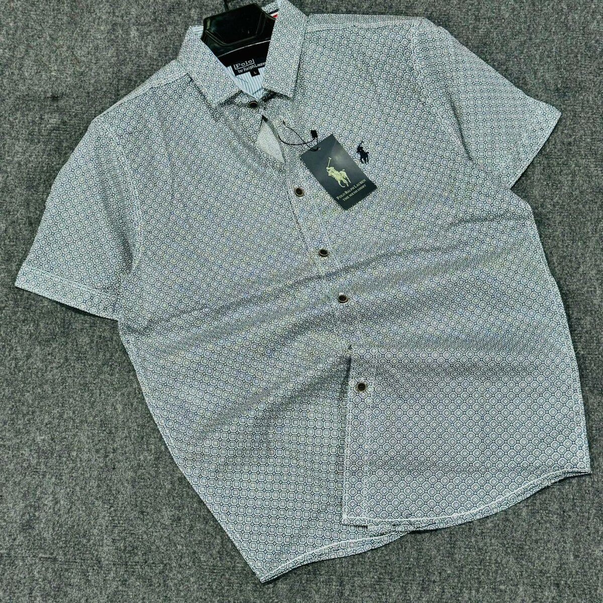 Short sleeve shirt