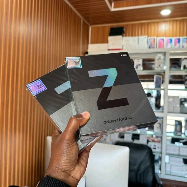 Samsung Galaxy Z Fold3 5G