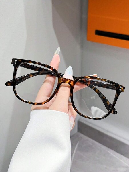 Lunettes de vue tendance pour femme