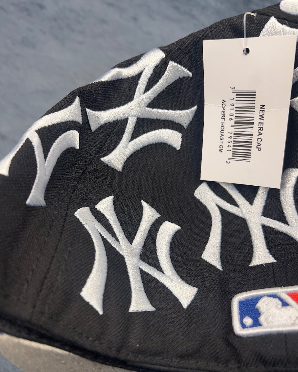 Casquette Snapback Supreme – Style Sportif