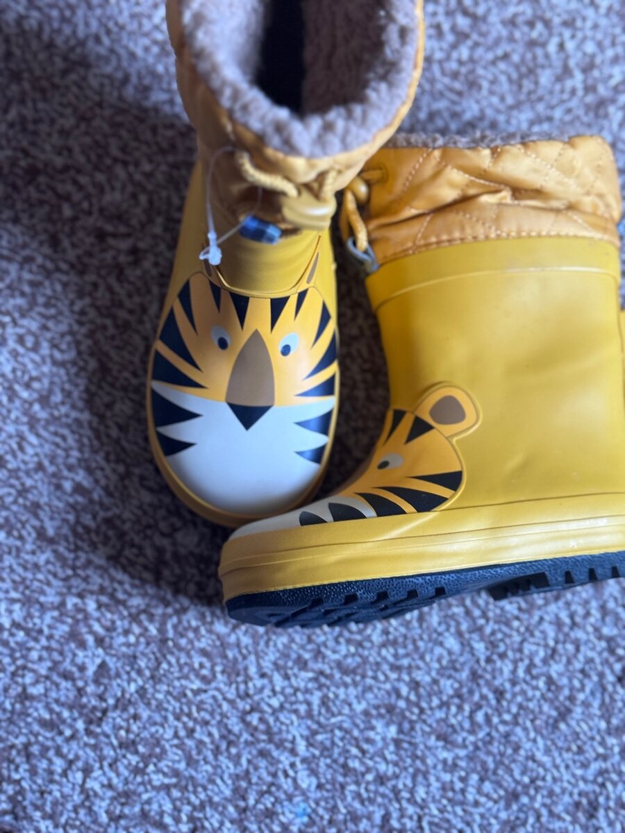 Резиновые сапоги детские