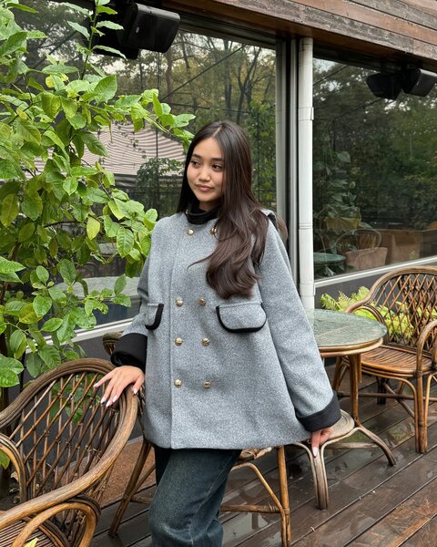 Женское короткое пальто