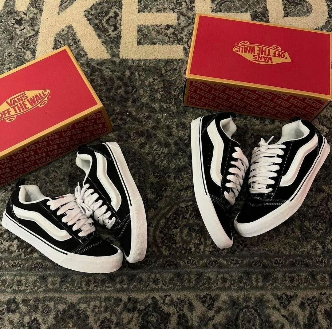 VANS KNU SKOOL