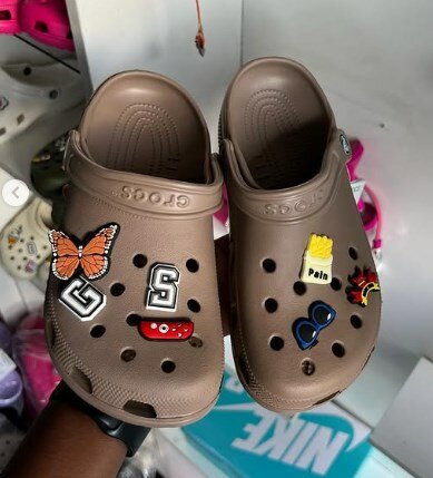 Crocs brown