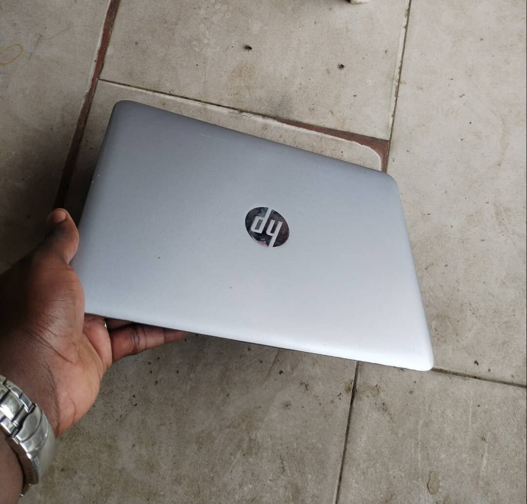 Ordinateur portable HP i5