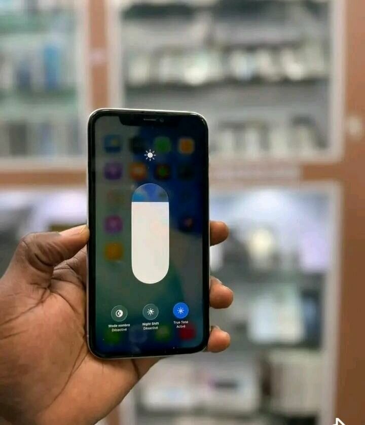 iPhone X 64 Go Débloqué