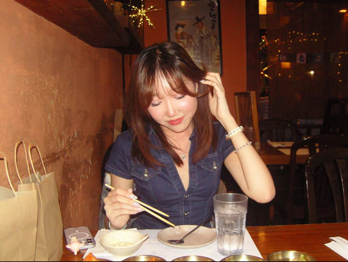 Samsung NV10 digital camera