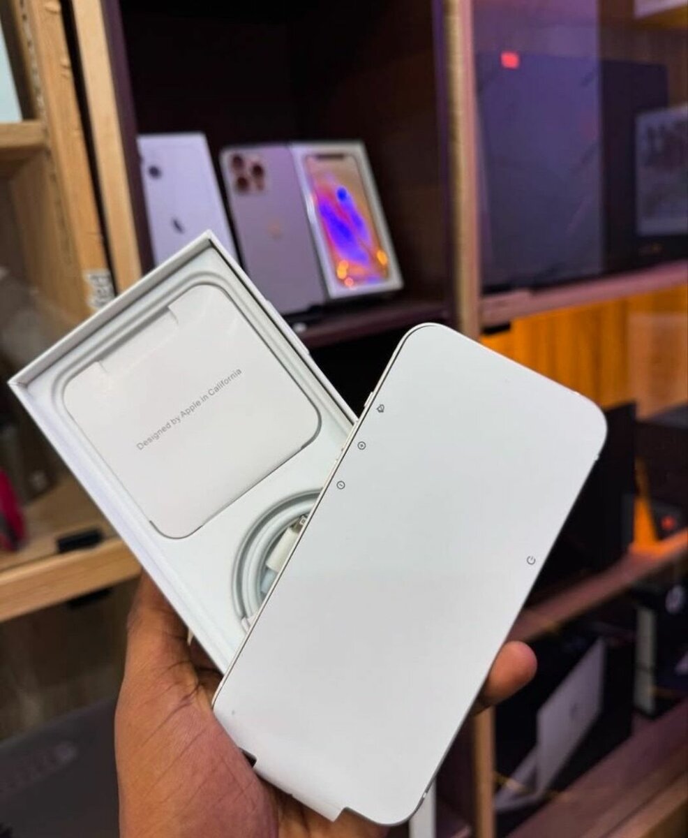 IPhone 13 V 128gig V Factory unlocked V BH:100%