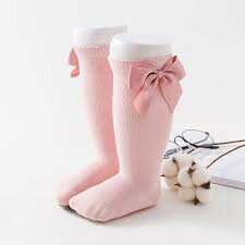 Chaussettes bébé avec nœud