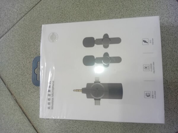 Universal Wireless Microphone