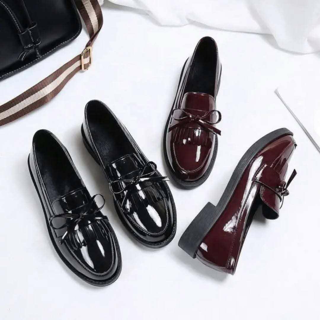 Mocassins vernis femme élégants