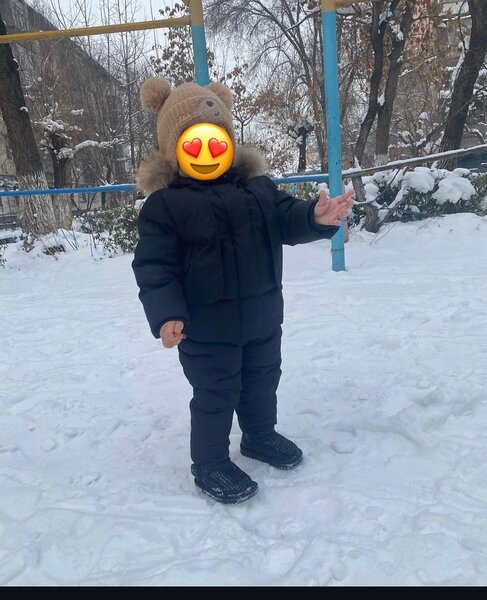 Двойка с комбенизонам