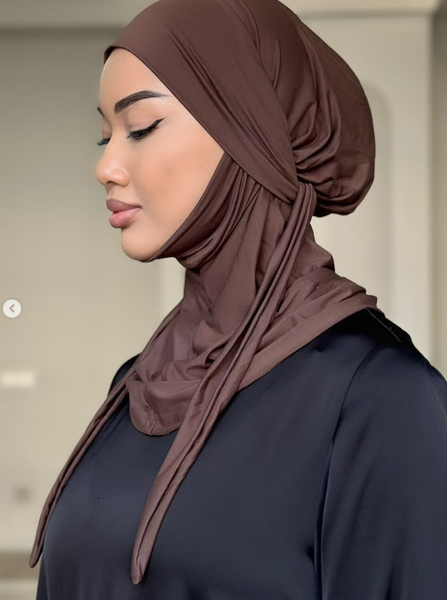 Мадонна с подбородком